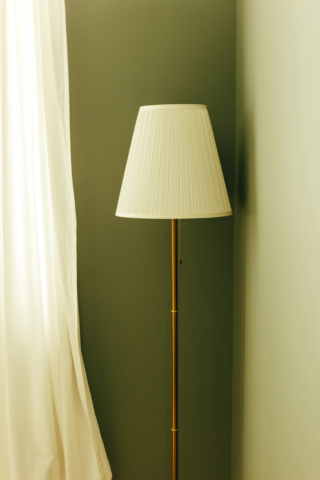 LED Corner Floor Lamp